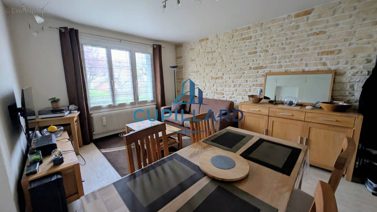 Appartement à ROANNE