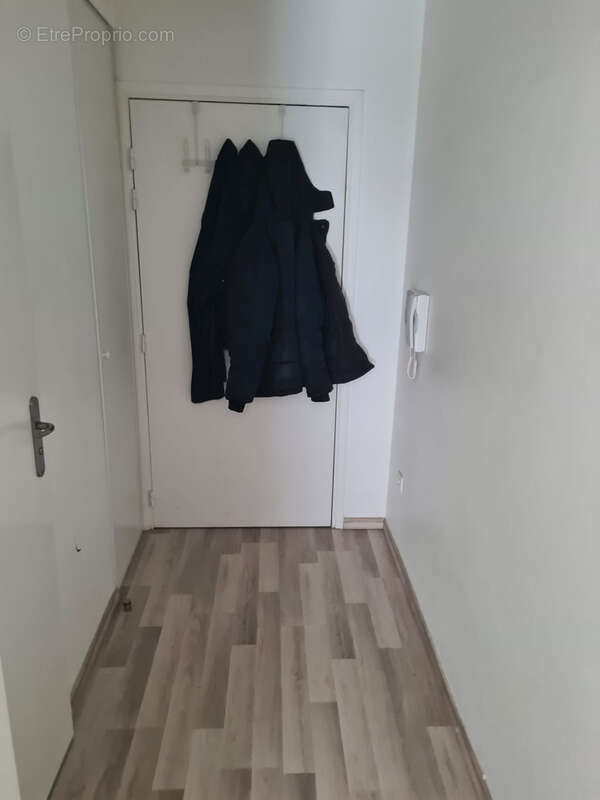 Appartement à FLEURY-MEROGIS