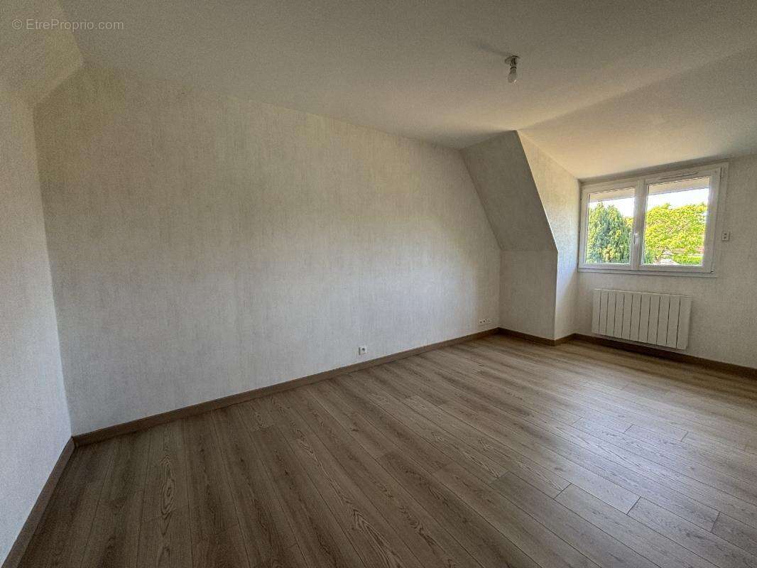 Maison 95 m² à Argentan  - photo 4