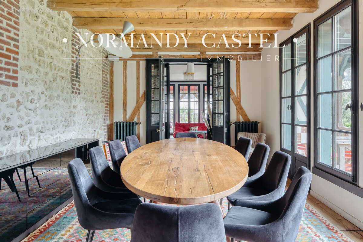 Maison à TROUVILLE-SUR-MER