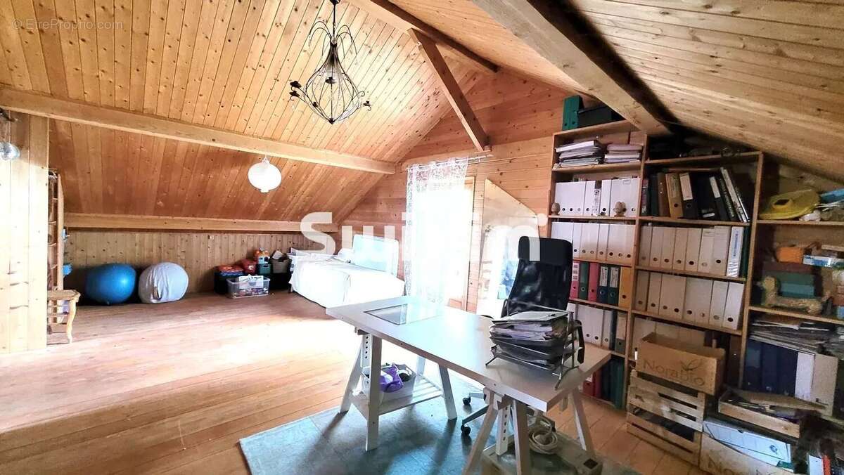 Maison 170 m² à Perrigny  - photo 7