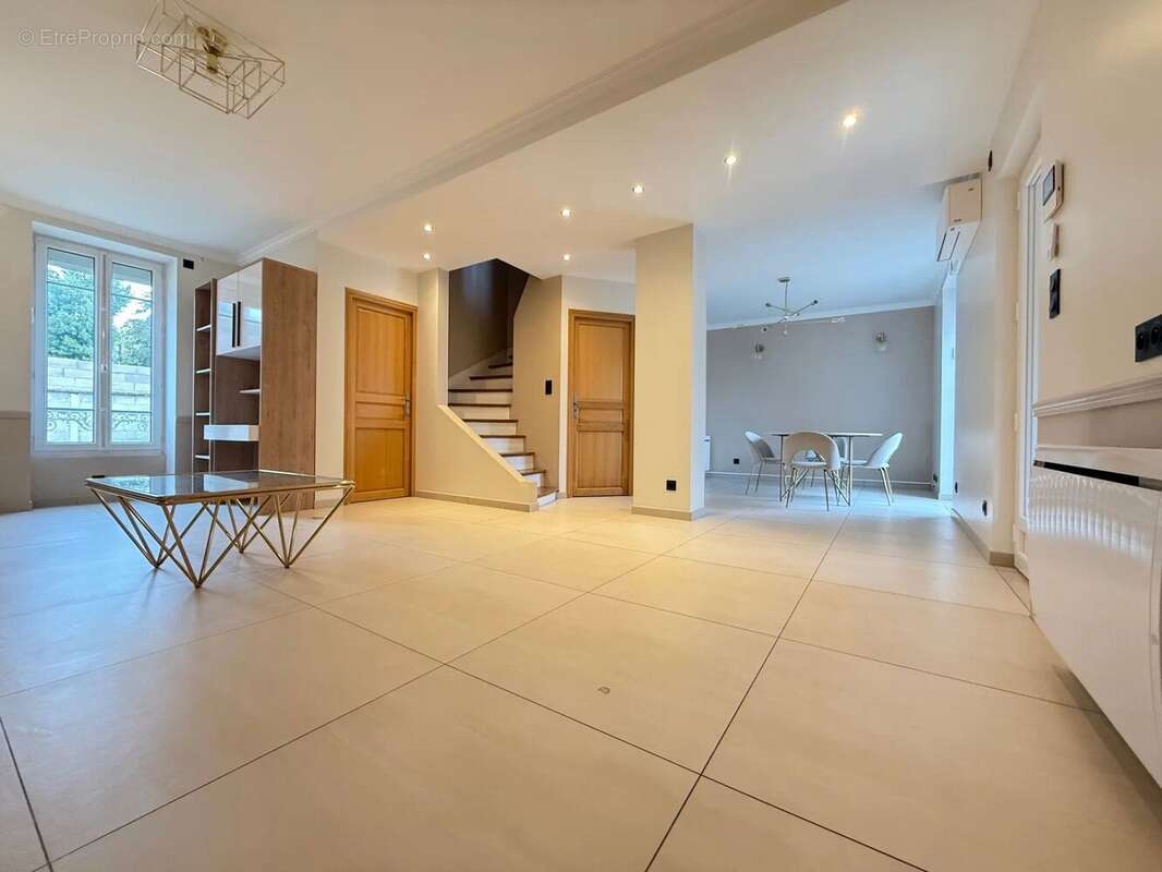 Maison à BOISSISE-LA-BERTRAND