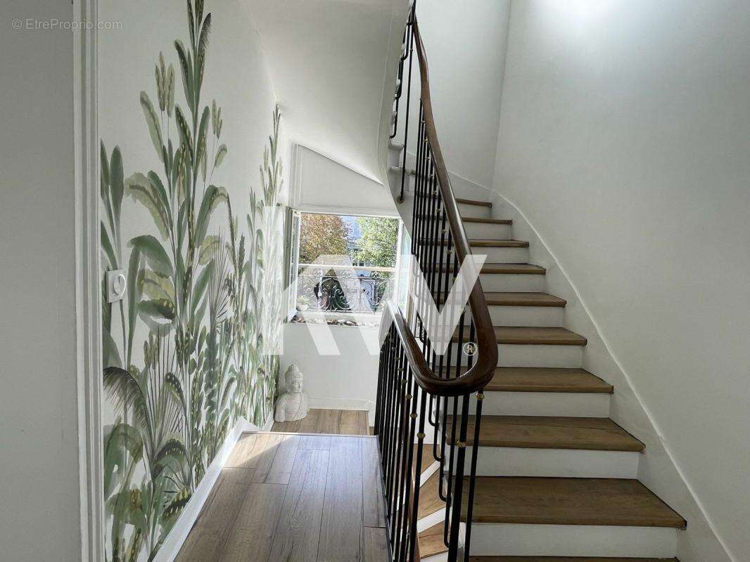 Maison à MONTMORENCY