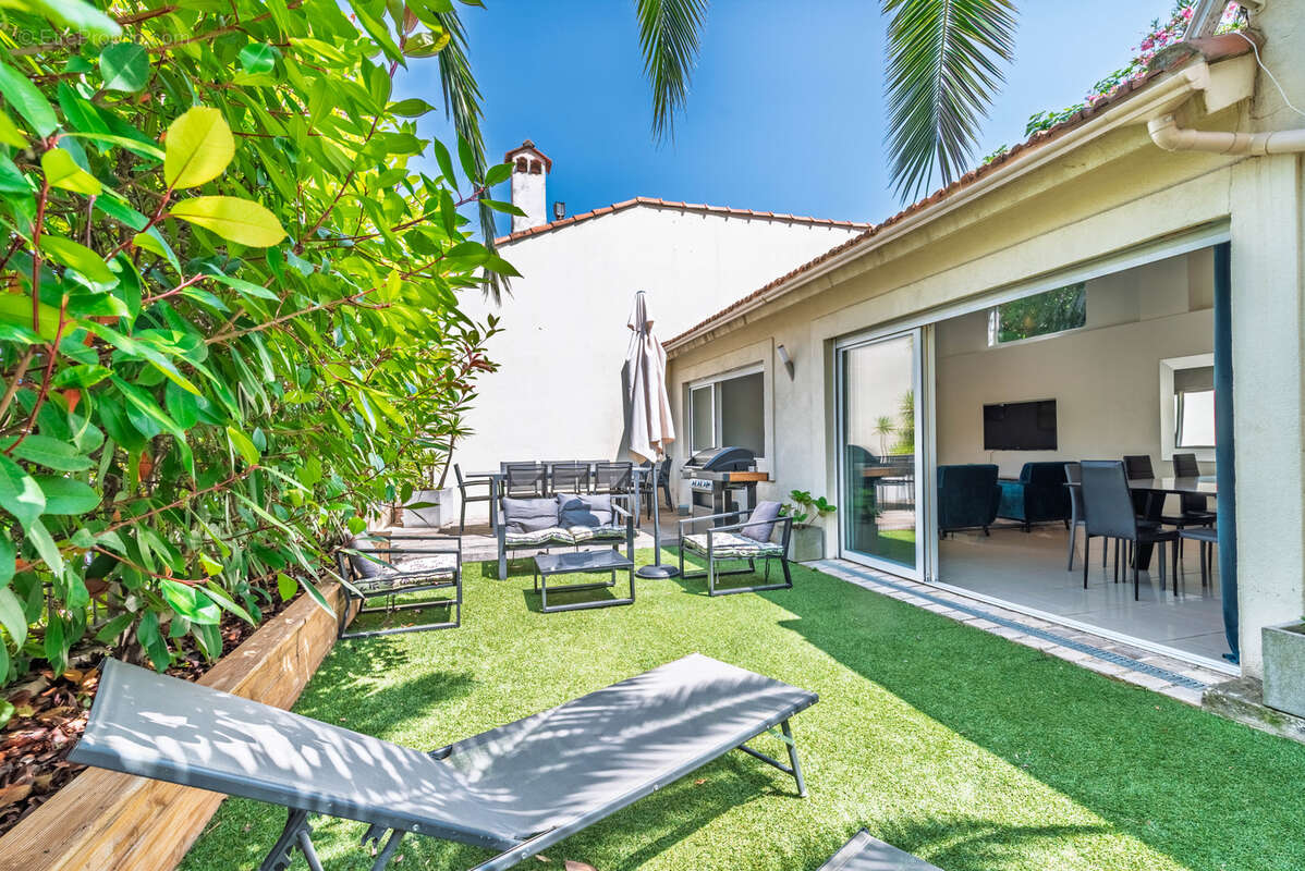 Maison à CANNES