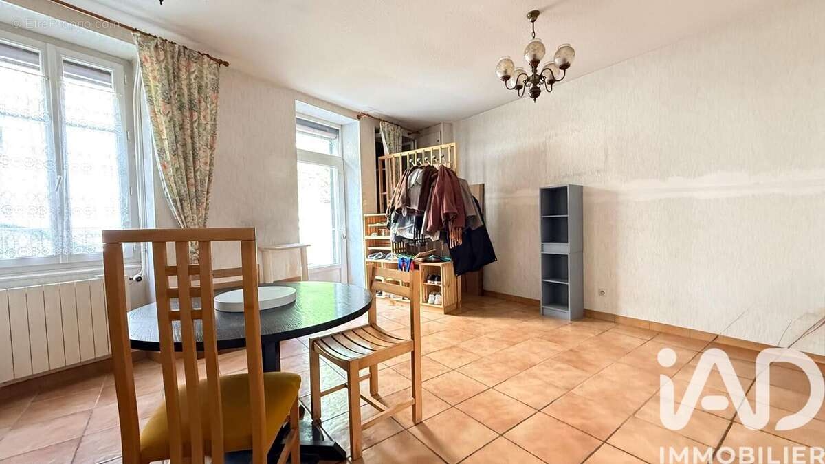 Photo 6 - Maison à TOULON-SUR-ARROUX