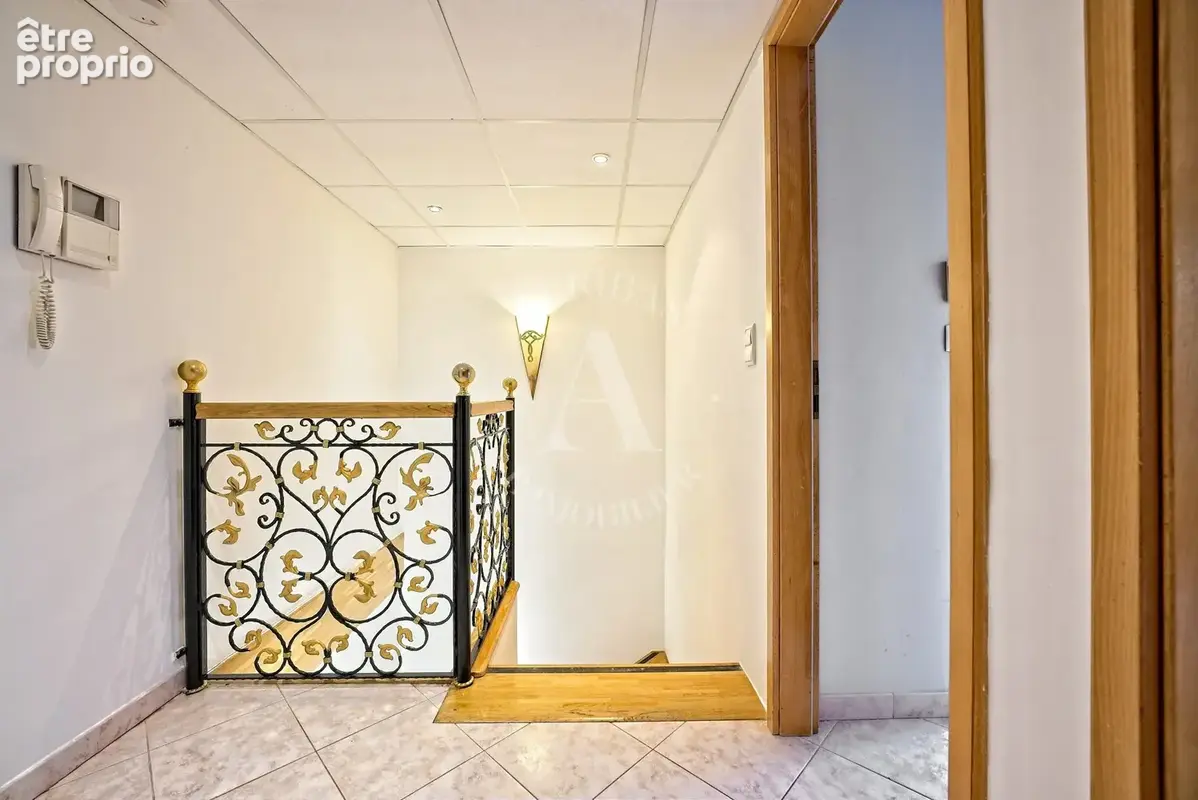Appartement 5 pièces 123 m² à vendre à Ferney-Voltaire (01210) - photo 9
