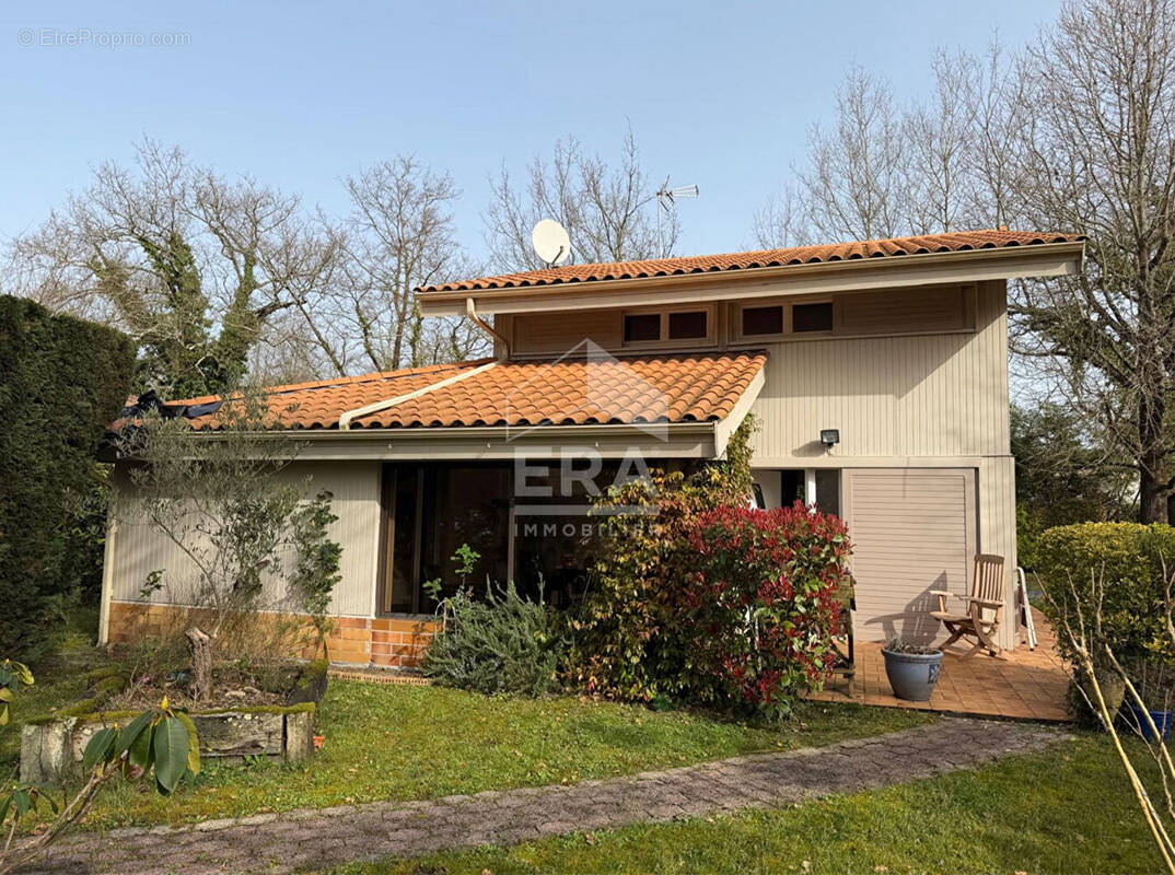 Maison à LE TEICH
