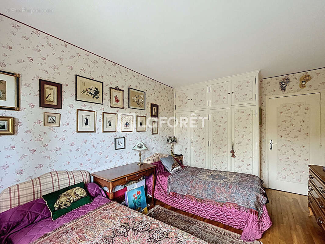 Appartement à BOUGIVAL