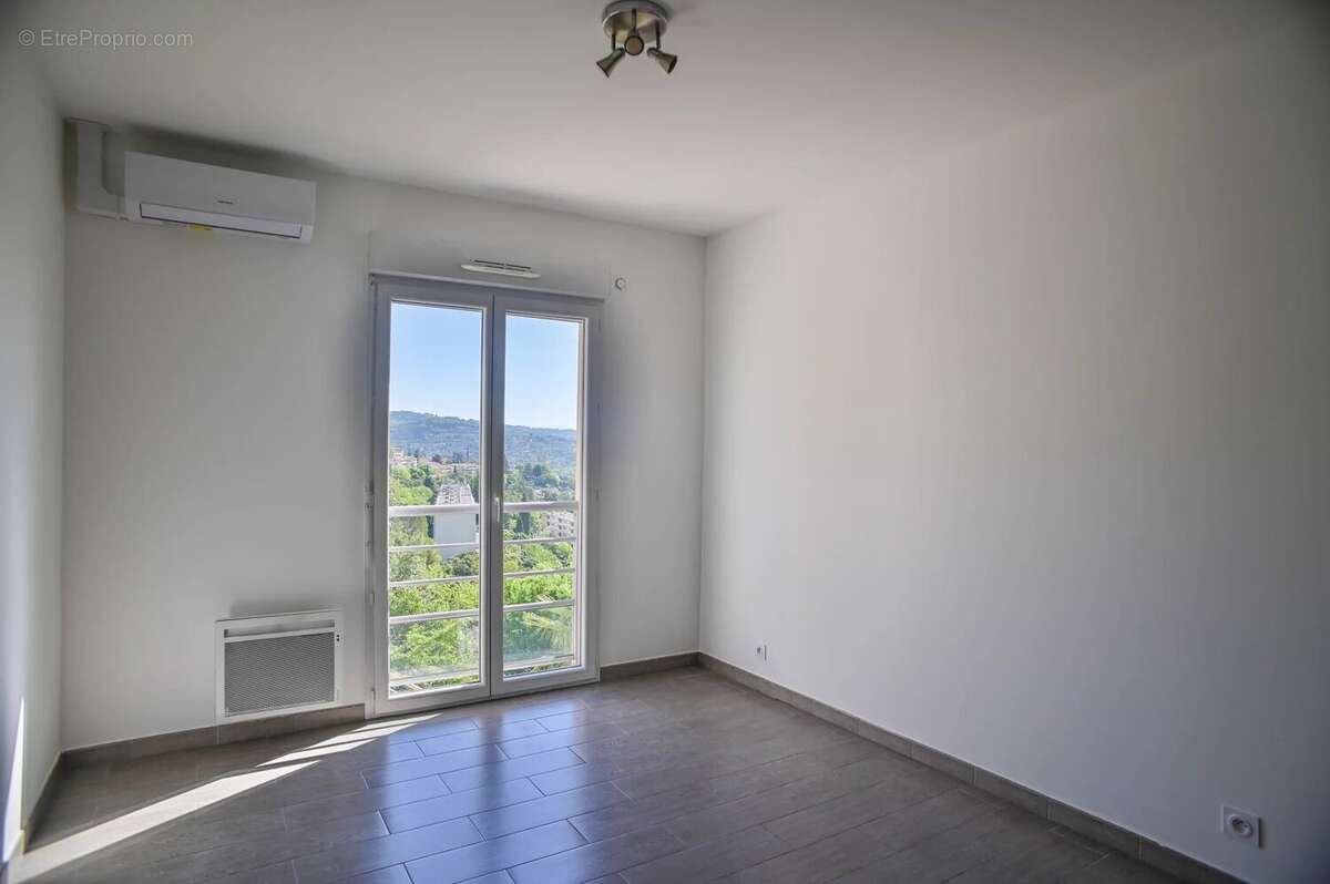 Appartement à GRASSE