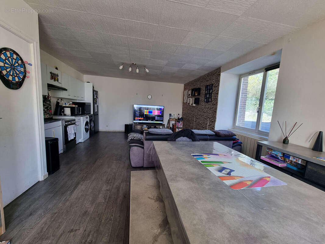 Appartement à JUILLEY