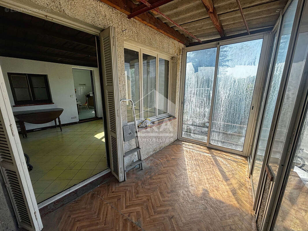 Appartement à VENCE