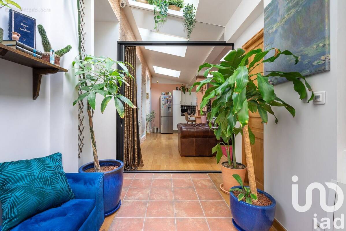 Photo 1 - Maison à PARIS-19E