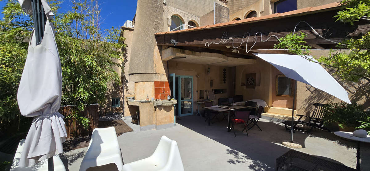 Maison à MONTPEYROUX