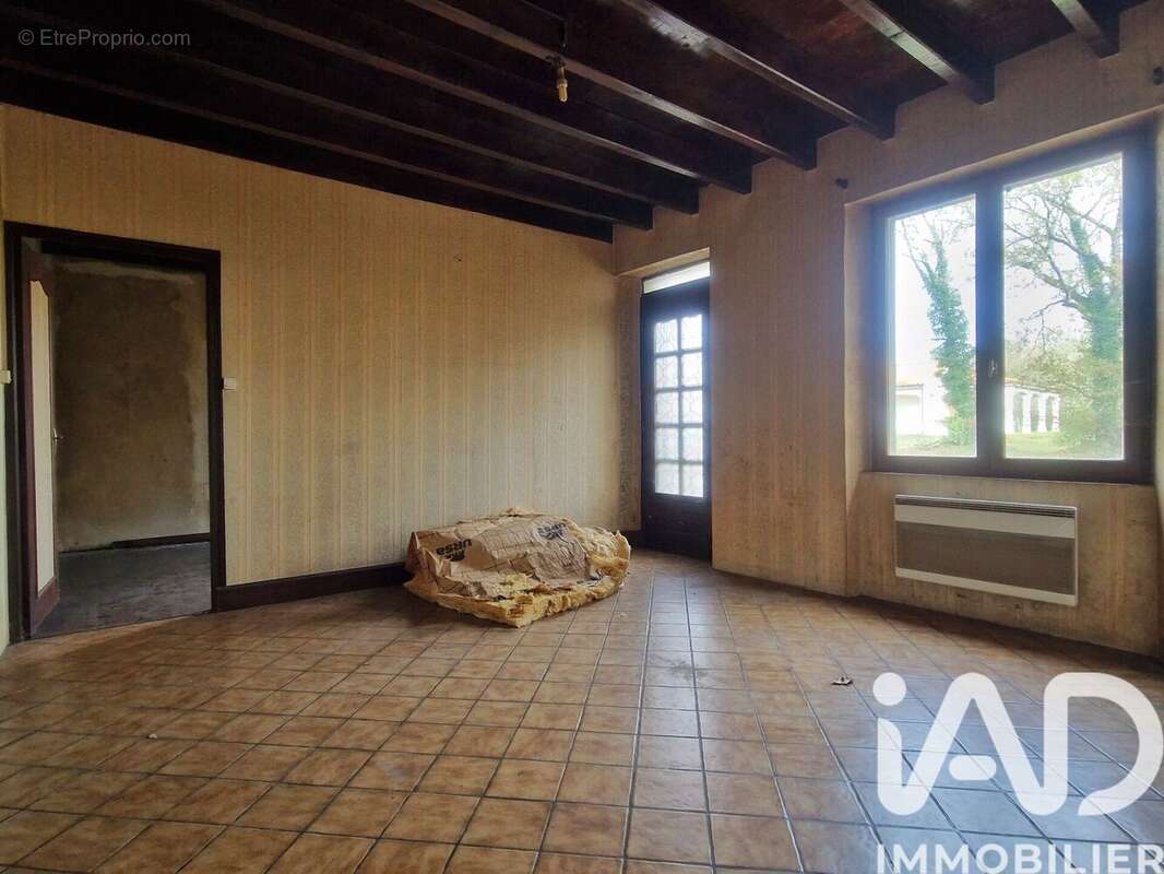 Photo 3 - Maison à SERS