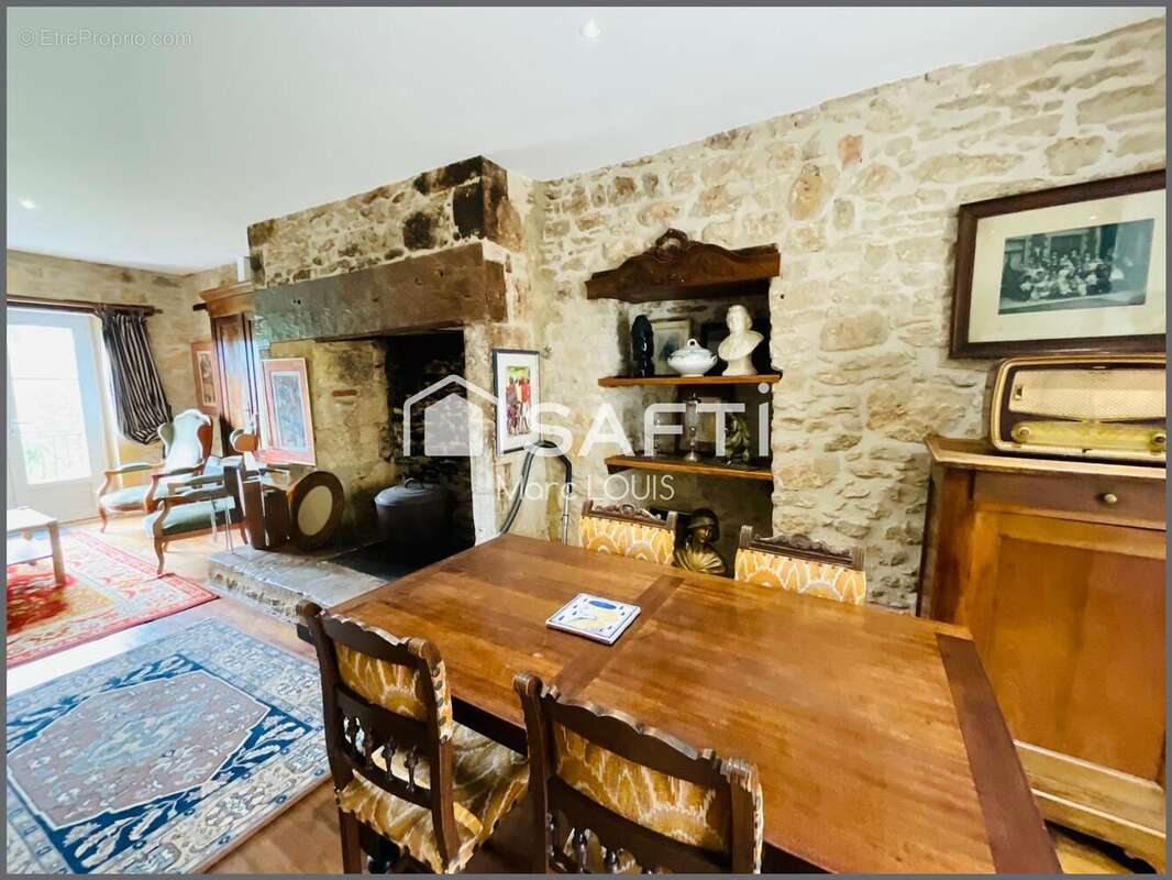Photo 3 - Maison à MEYRALS