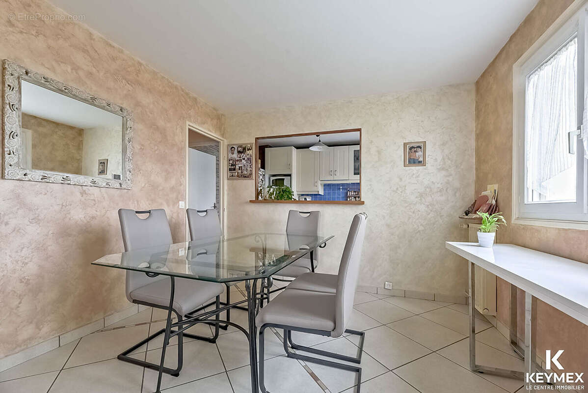 Appartement à TAVERNY