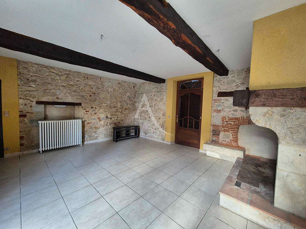 Maison à SAINT-JUSTIN