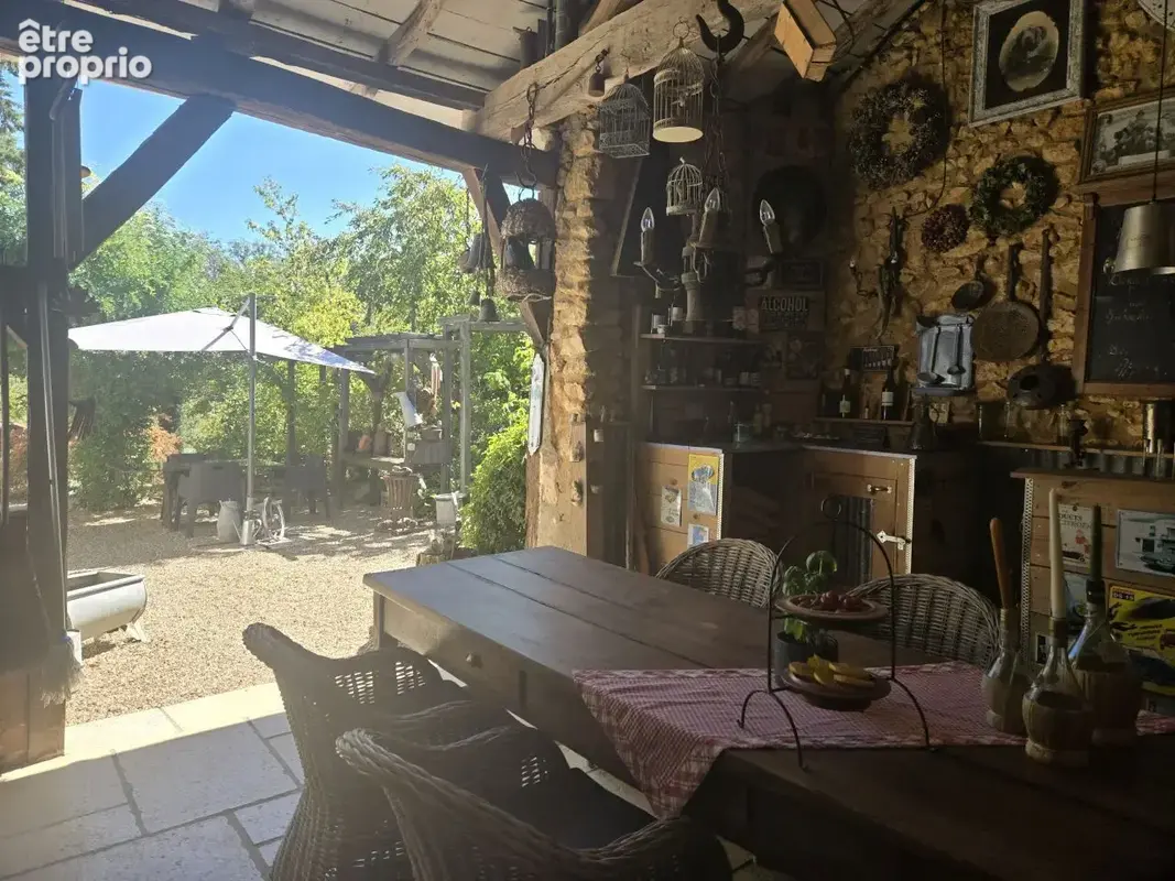 Maison en pierres en harmonie avec son jardin! - photo 25