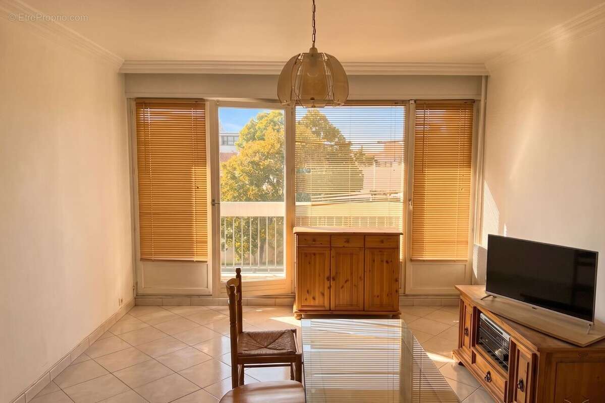 Appartement à SAINT-MAUR-DES-FOSSES