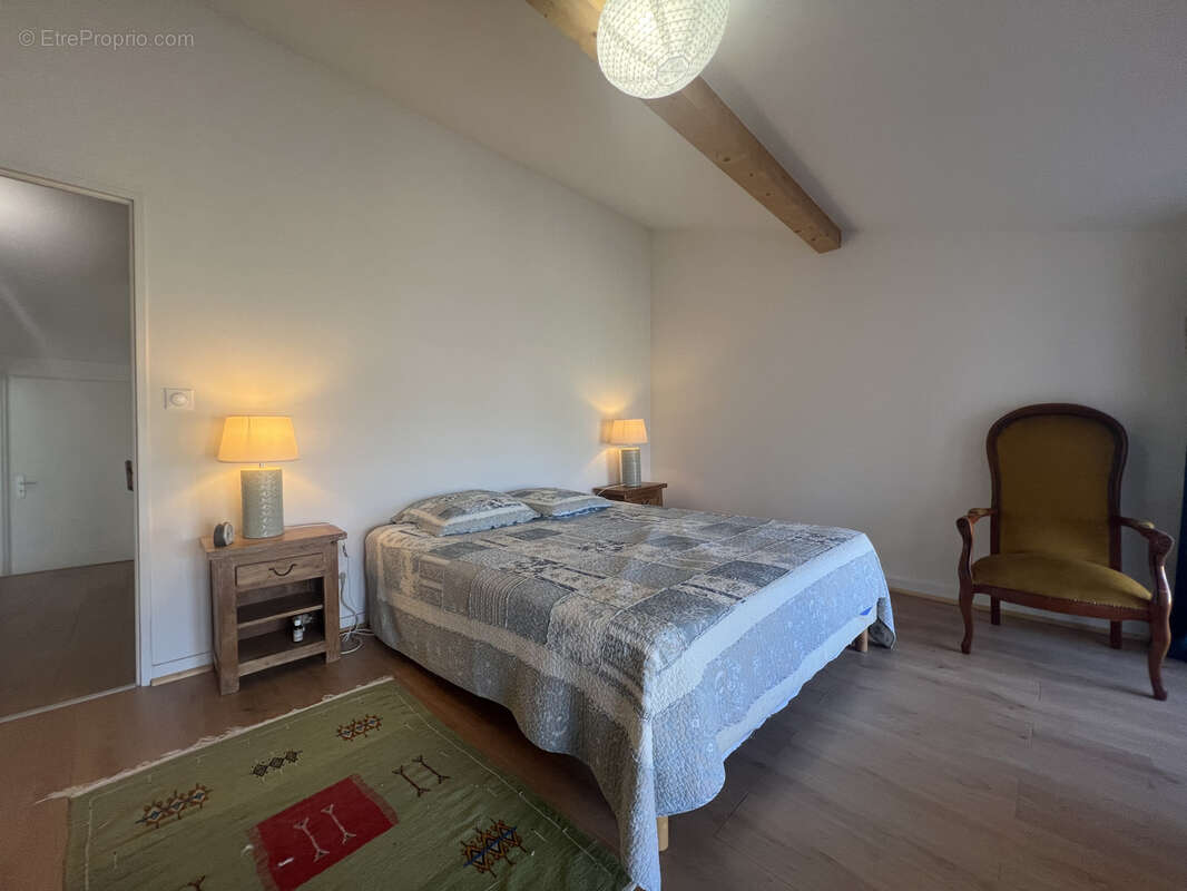 Maison à CORNAS