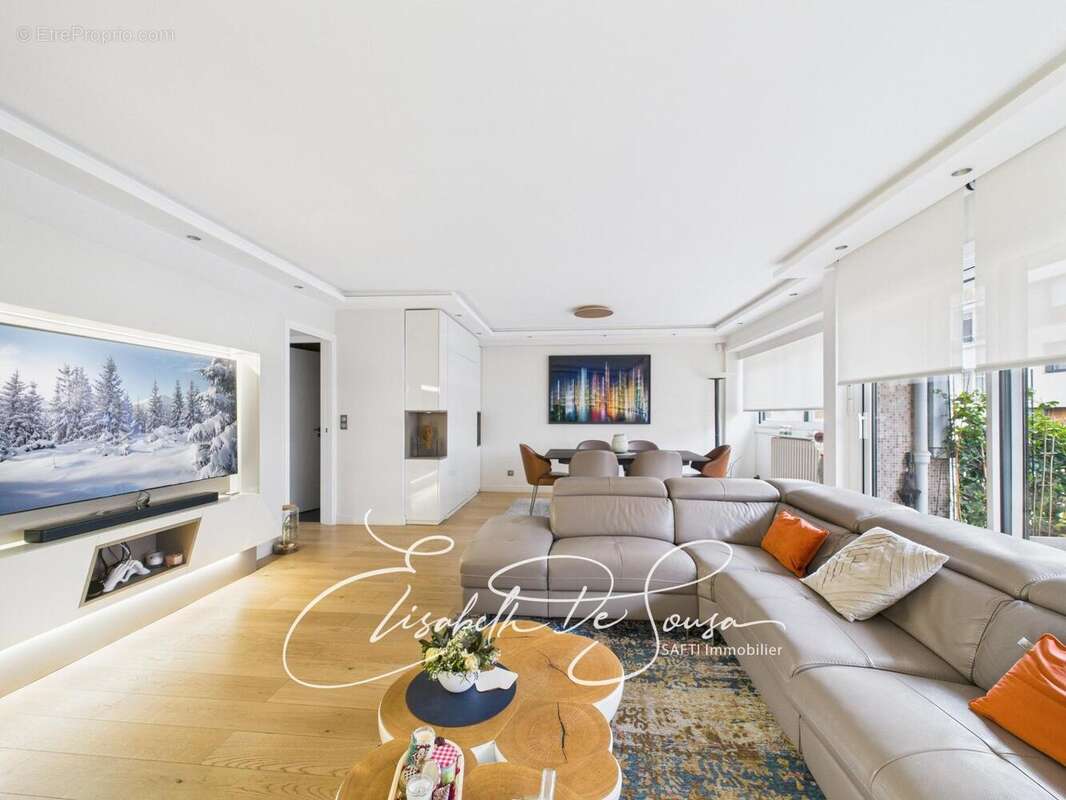 Photo 2 - Appartement à PARIS-15E