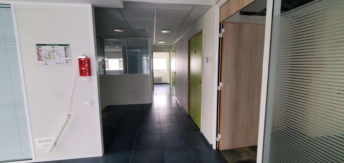 Photo 6 - Commerce à TOURS