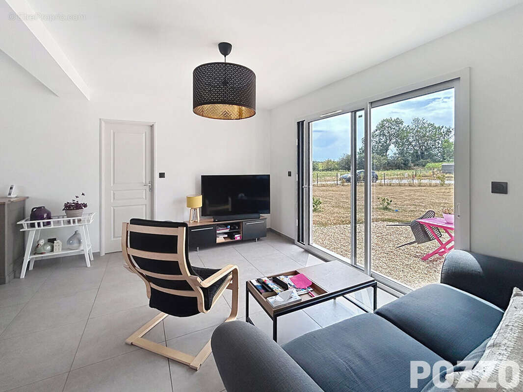 Maison contemporaine à 5 minutes de BERNAY ! - photo 4