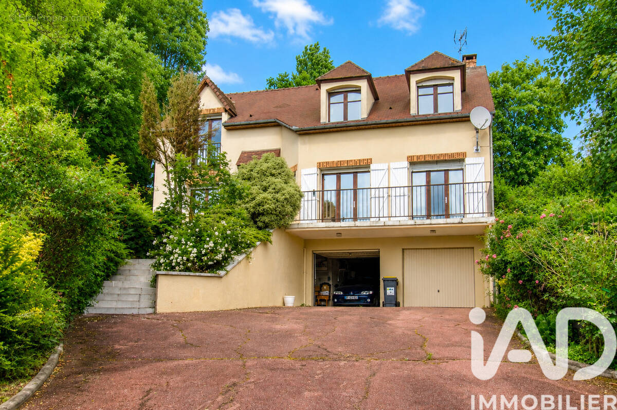 Photo 1 - Maison à SAINT-LEU-LA-FORET