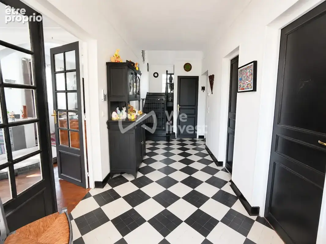 Maison 195 m² à Le Plessis-Trevise  - photo 8