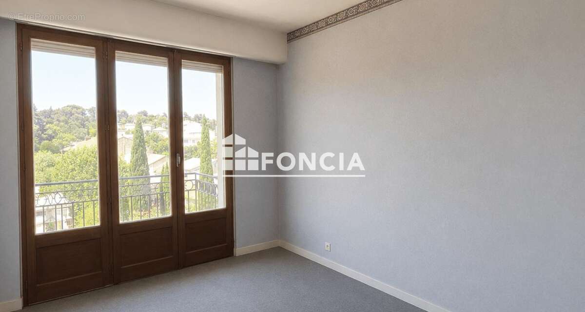 Appartement à NIMES