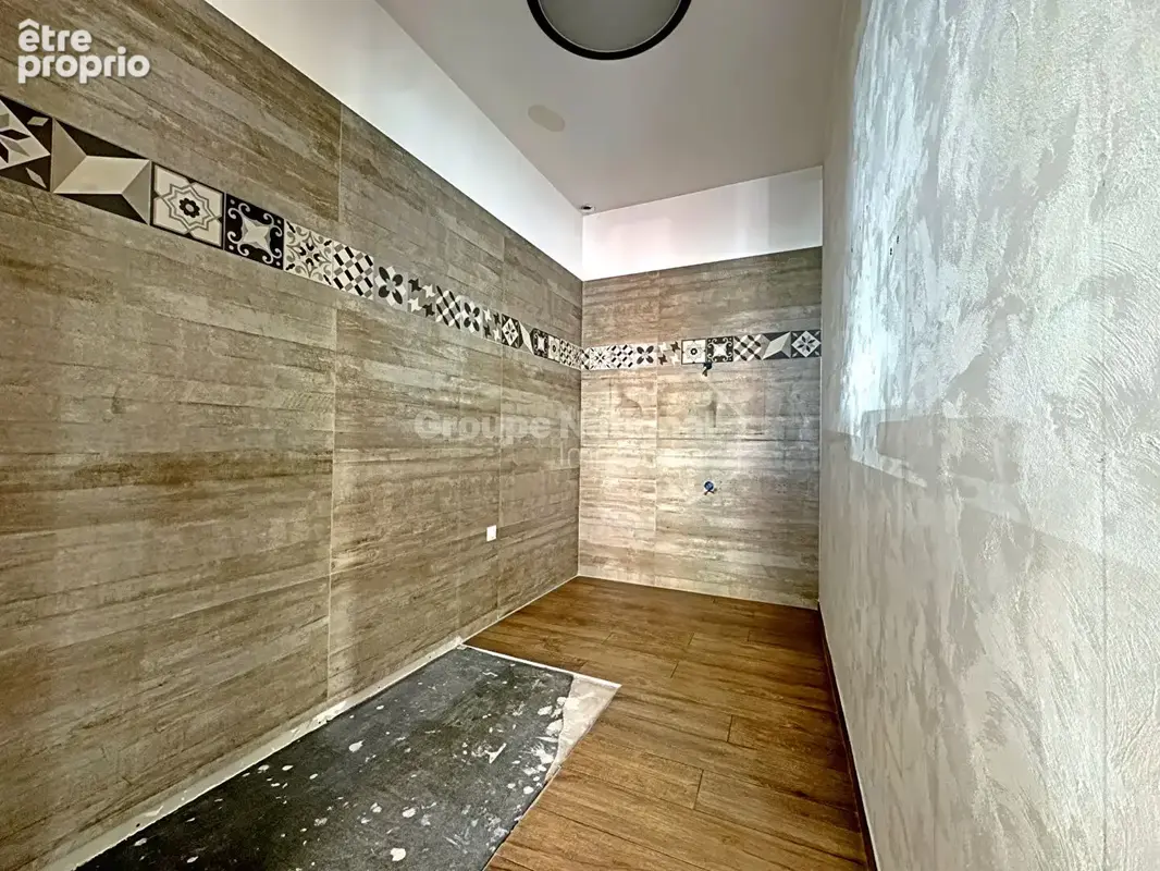 À vendre  local commercial 83 m²  emplacement premium à lunel - photo 7