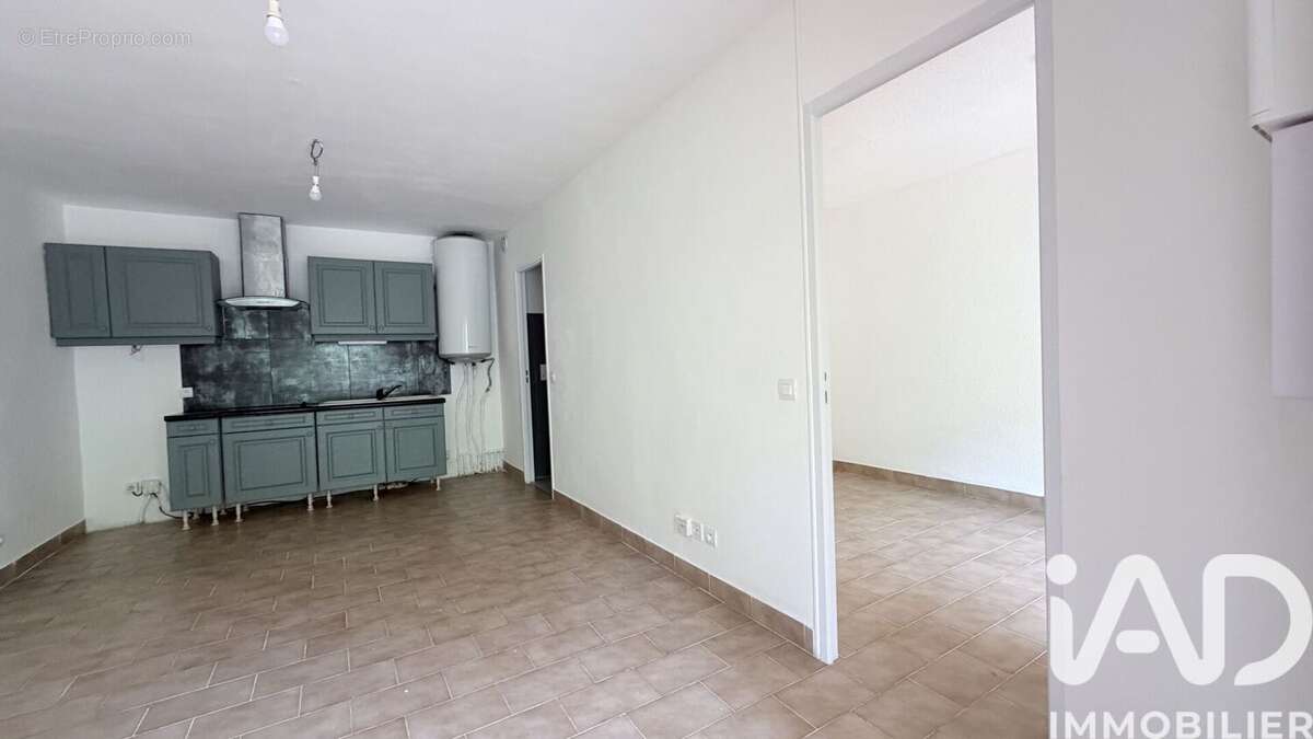 Photo 5 - Appartement à SAINT-LAURENT-DU-VAR