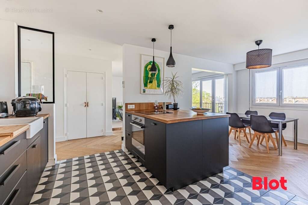 Appartement à NANTES