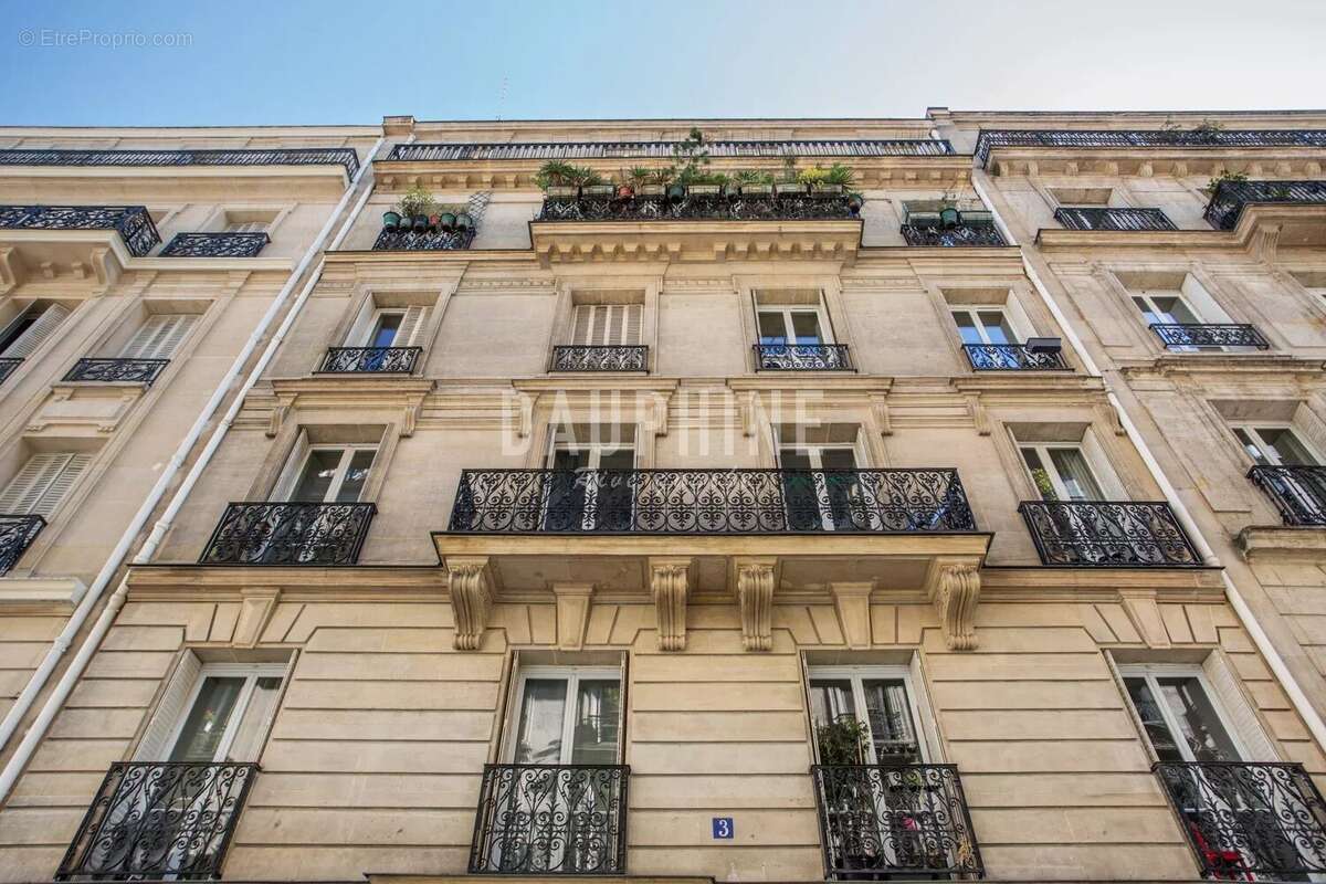 Appartement à PARIS-6E