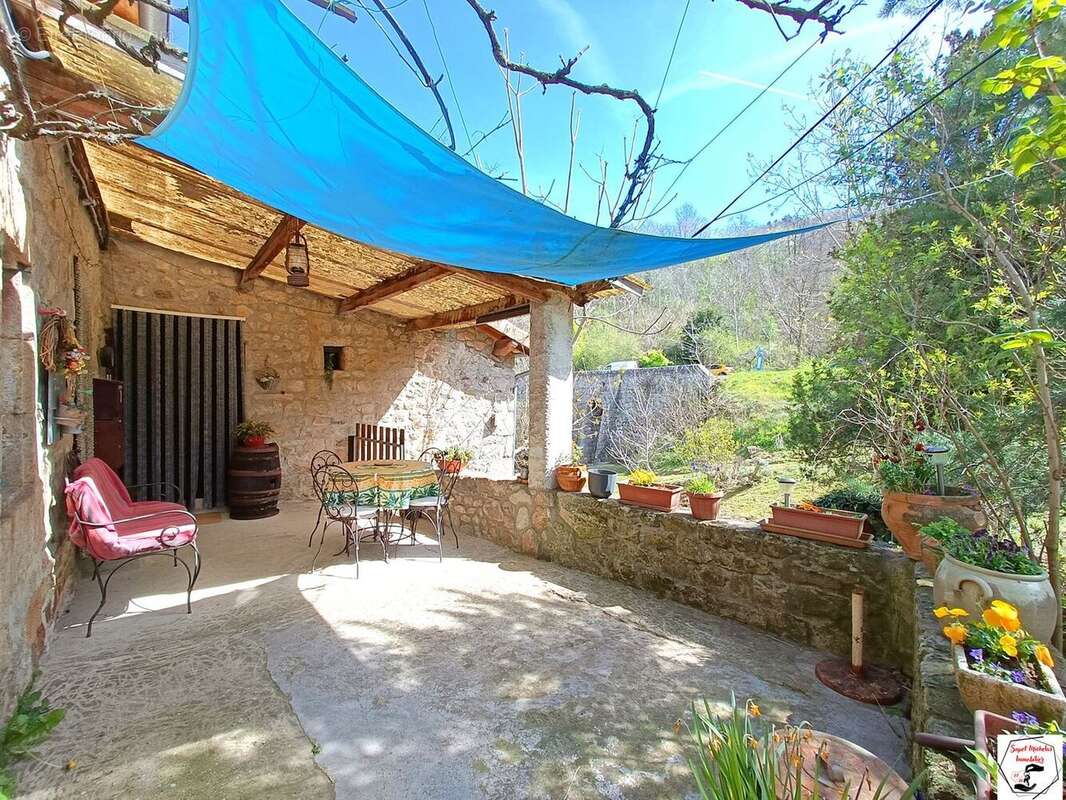 Maison à LE CRESTET