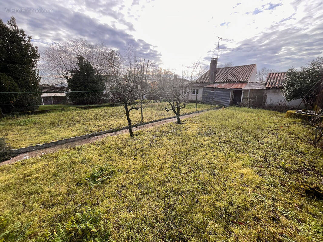 Maison à VENANSAULT