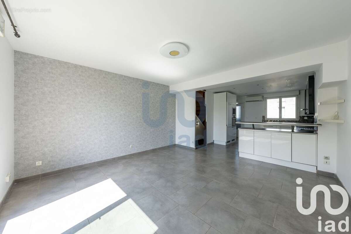 Photo 5 - Maison à LIEUSAINT