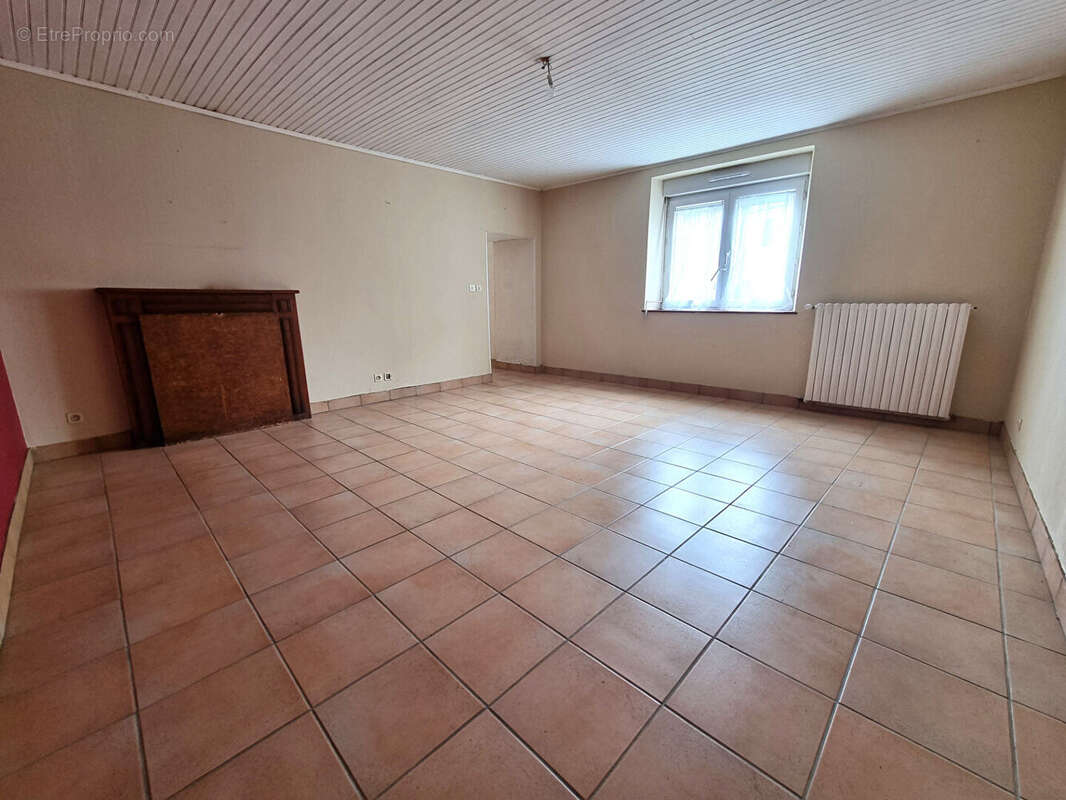 Maison à MELLAC
