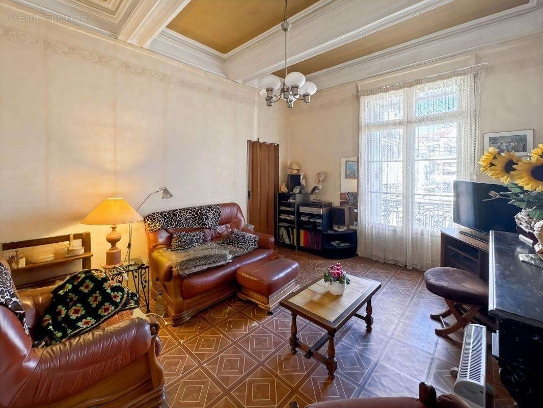 Appartement à BEZIERS