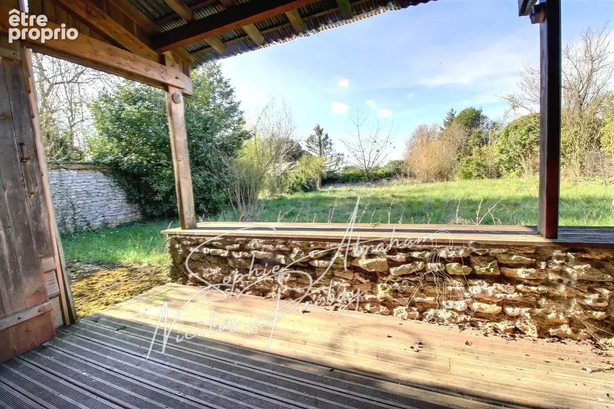 Maison en pierres avec dépendances et terrain - photo 14