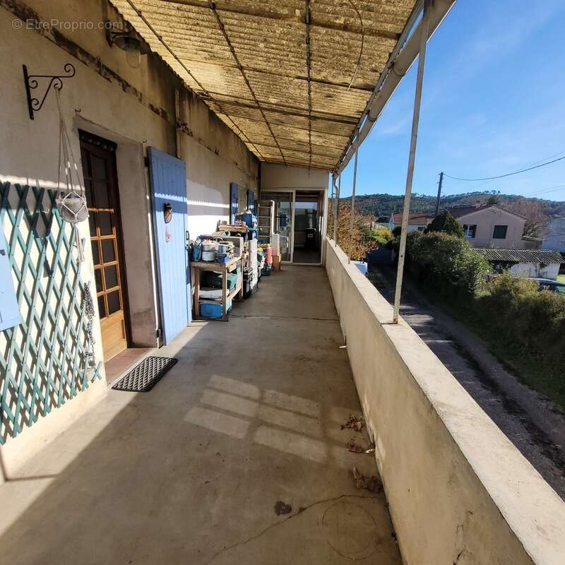 Maison à SAINT-MARTIN-DE-VALGALGUES