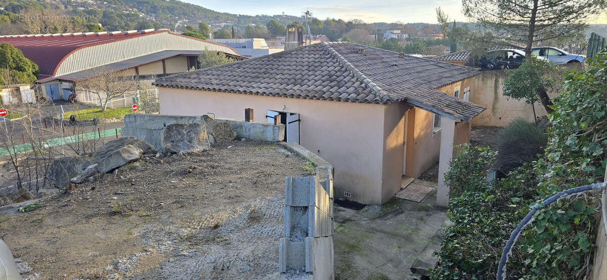Maison à DRAGUIGNAN