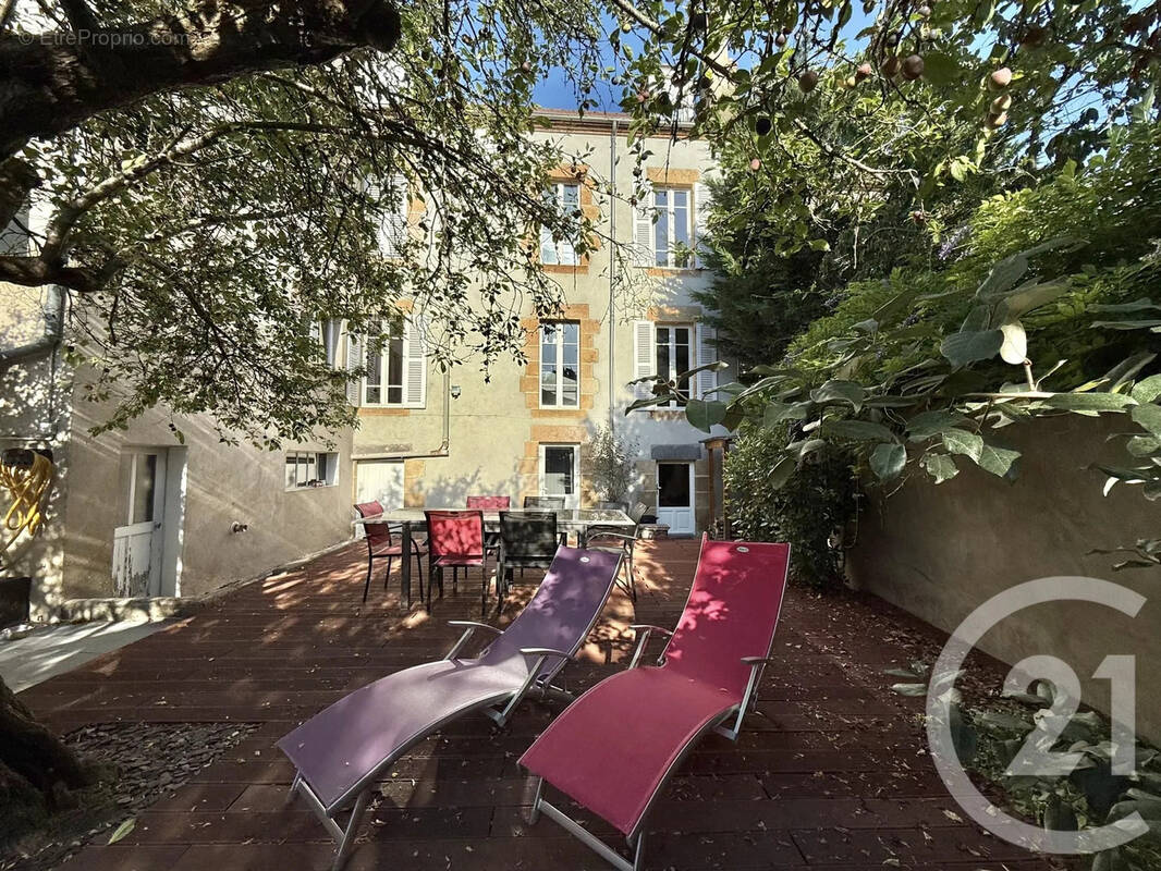 Maison à MOULINS