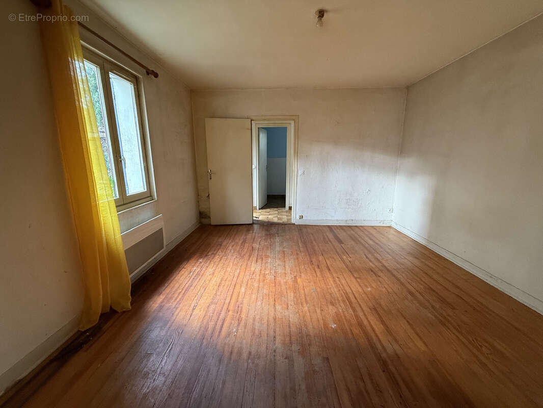 Maison à SAINT-ROMAIN-EN-GAL