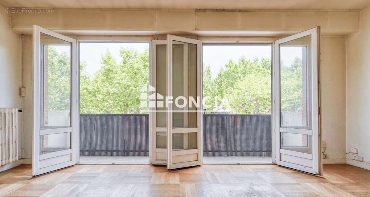 Muret – t3 traversant de 70,50 m² – 2 balcons – centre-ville - photo 4