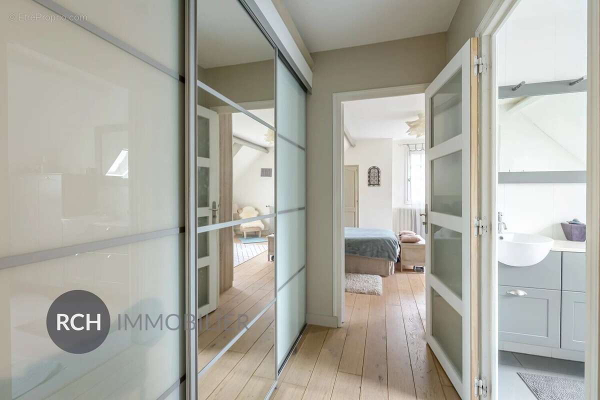 Maison à MONTFORT-L'AMAURY