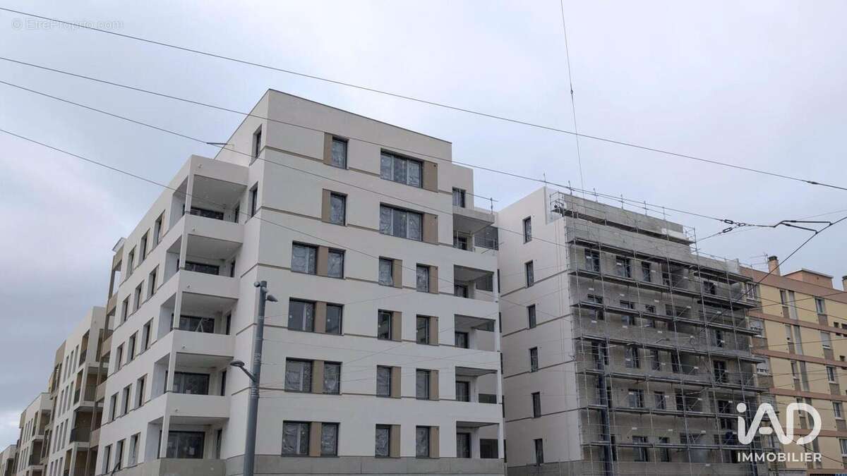 Photo 8 - Appartement à VENISSIEUX