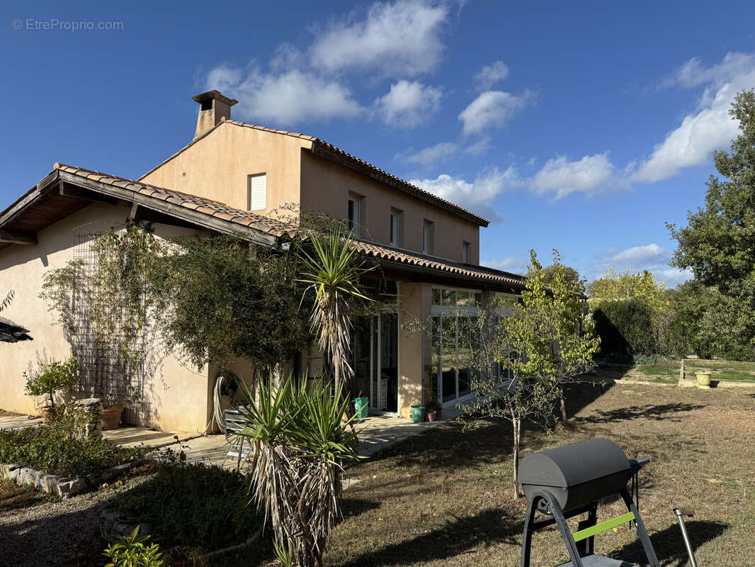 Maison à SAINT-BAUZILLE-DE-LA-SYLVE