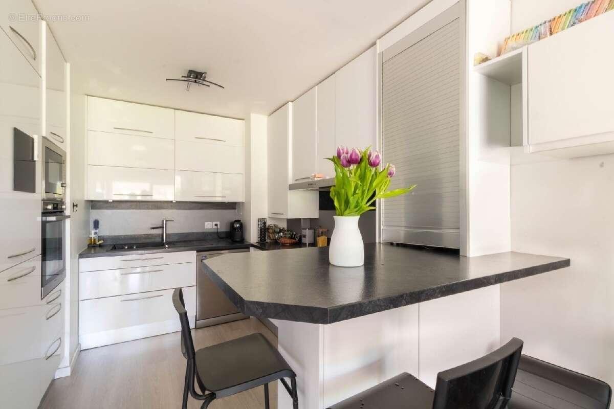 Appartement à SAINT-THIBAULT-DES-VIGNES