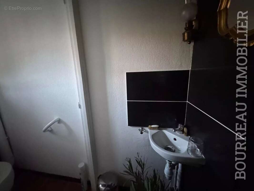 Maison à ARCES-DILO